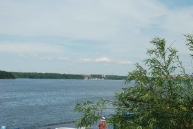 Novy Bereg Hotel Yacht Club
