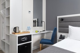 1 Art Hotel