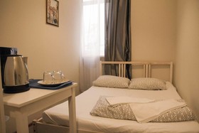 Ah-Hotel