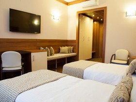 Angel Hotel