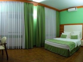 Angel Hotel