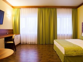 Angel Hotel