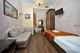 Angelina Hotel