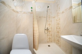 Angelina Hotel