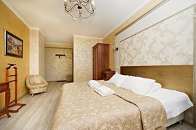 Angelina Hotel
