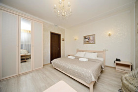 Angelina Hotel