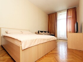 ApartLux na Ploshadi Pobedy