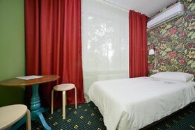 Apelsin Hotel On Yugo Zapadnaya