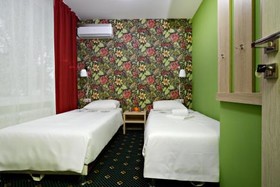 Apelsin Hotel On Yugo Zapadnaya