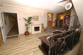 Beliy Gorod Hotel