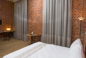 Brick Design Hotel