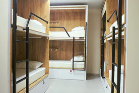 ArtCapsule Hostel