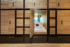 Capsule hotel Hotel city 52