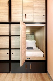Capsule hotel Hotel city 52