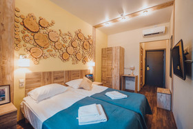 Chalet Country Club