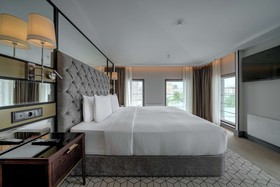 Chekhoff Hotel Moscow Curio Collection by Hilton