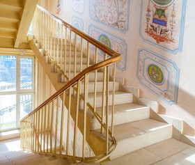 City Crown Apartaments