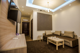 City Life Hotel