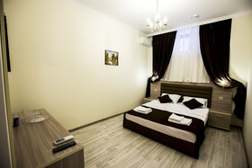 City Life Hotel