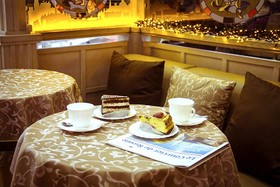 Cosmos Moscow VDNH Hotel