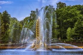 Cosmos Moscow VDNH Hotel