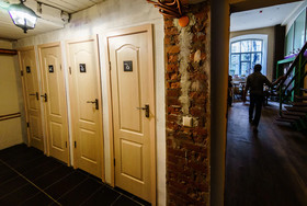 Croissant Bakery and Hotel