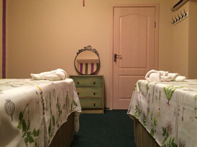 Croissant Bakery and Hotel