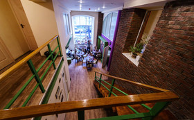 Croissant Bakery and Hotel