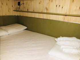 Croissant Bakery and Hotel