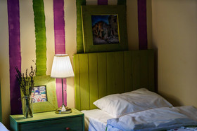 Croissant Bakery and Hotel