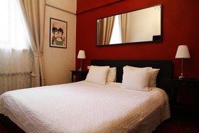 Crossroads Hotel