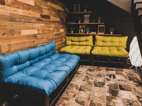 Derevo Coworking Hostel