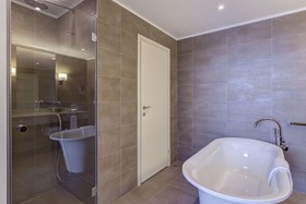 DoubleTree by Hilton Hotel Moscow - Marina