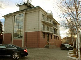 Dream Hotel