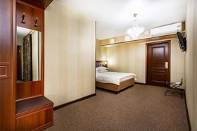 Gallery Grand Hotel