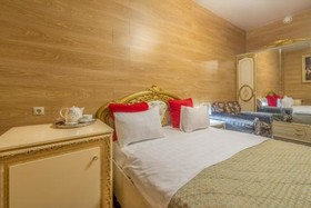 Gallery Grand Hotel