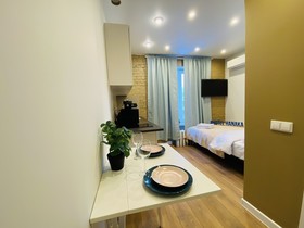 Hanaka on Avtozavodskaia 17k1