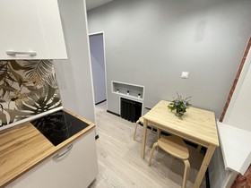 Hanaka on Avtozavodskaia 17k1