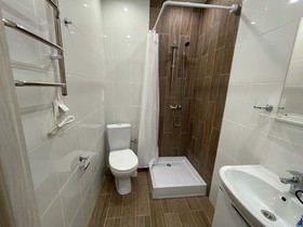 Hanaka on Avtozavodskaia 17k1