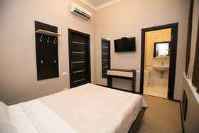Hanzer Hotel
