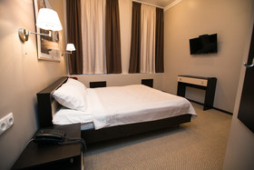Hanzer Hotel