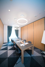 Pana White Moscow Hotel
