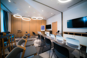 Pana White Moscow Hotel