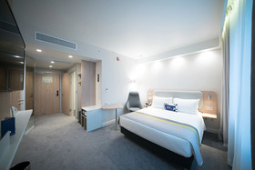 Pana White Moscow Hotel