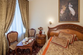 Home Hotel At Kamergersky Pereulok