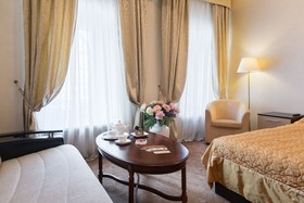 Home Hotel At Kamergersky Pereulok