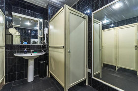 Hostel Time at the Red Gate