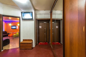 Hostel Time at the Red Gate