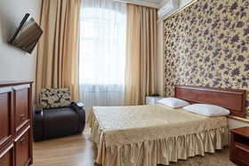 Hotel Bonjour at Kazakova