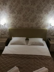 Hotel Compas